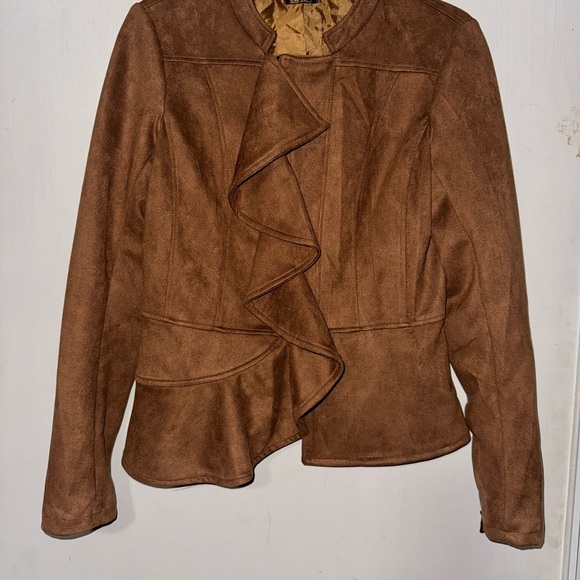 Lola Brown Suede Blazer with Structured Silhouette - Picture 4 of 8